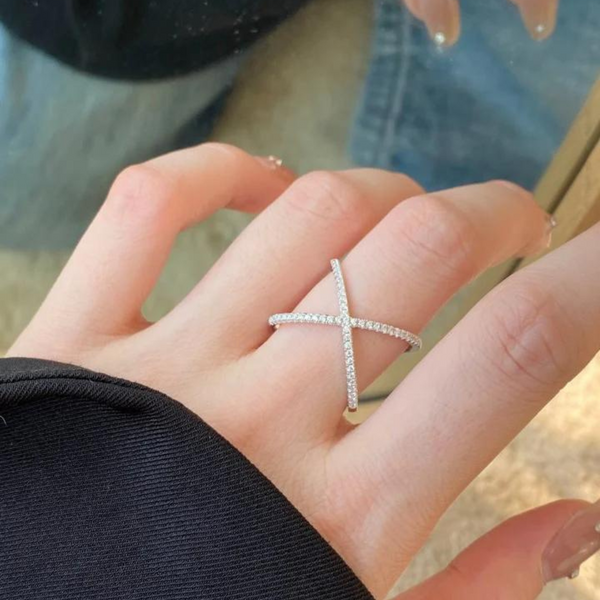 X Shaped Ring